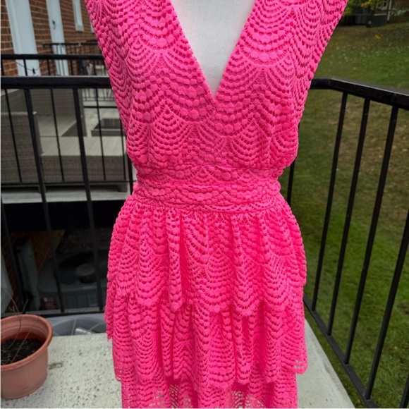 NWT Lilly Pulitzer Faye V-Neck Lace Ruffle Dress Size XL - Picture 2 of 12